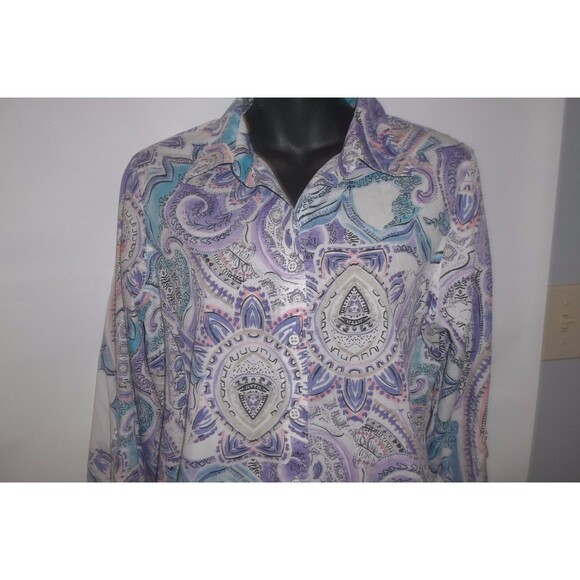 Chico’s 1 (S/M) Multi- Print Long Sleeve No-iron Button Front Shirt - Picture 2 of 4